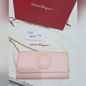 salvatore ferragamo baby pink gancini crossbody bag